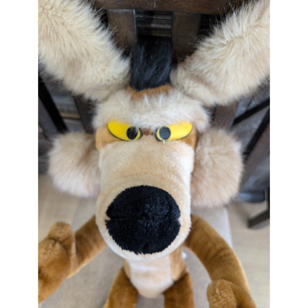 Vintage Wile E Coyote 27" 1993 Warner Bros 24k Plush‎ Large Cartoon RARE VTG - Picture 2 of 12